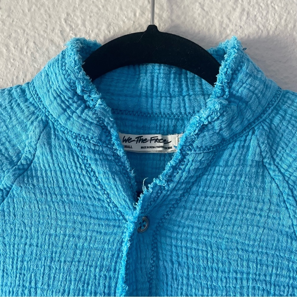 We The Free Summer Daydream Button Shirt Top Womens S Blue Long Sleeve Oversized - Picture 4 of 15